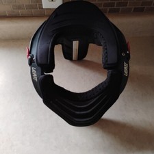 LEATT neckbrace 