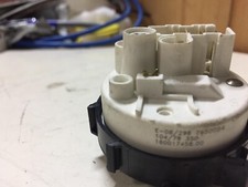 PRESSOSTATO 160017458 PER LAVATRICE INDESIT ARISTON