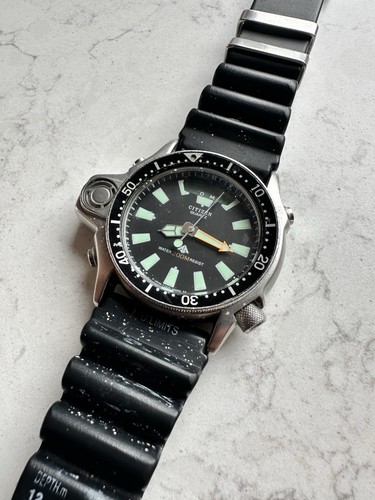 Citizen aqualand c022 - aqualand,