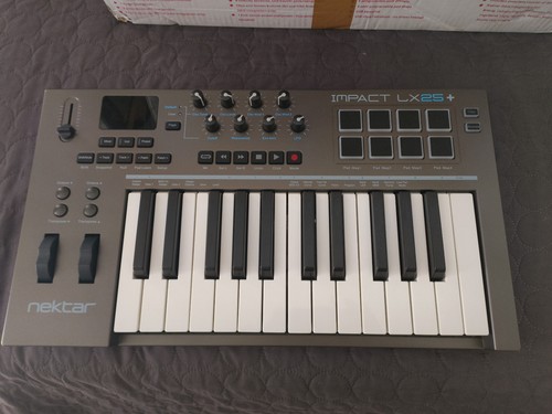 Nektar impact lx25 - nektar,