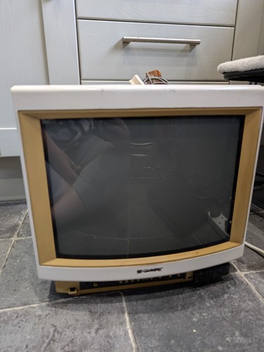 Sony trinitron m16tu crt - kv-m16tu,