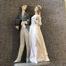 FIGURINA PORCELLANA VINTAGE