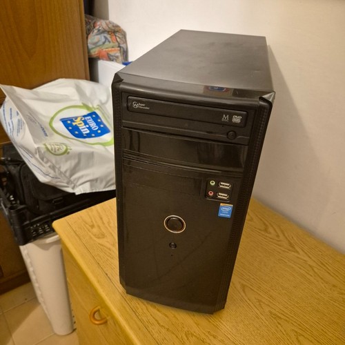 Desktop assemblato - pc,