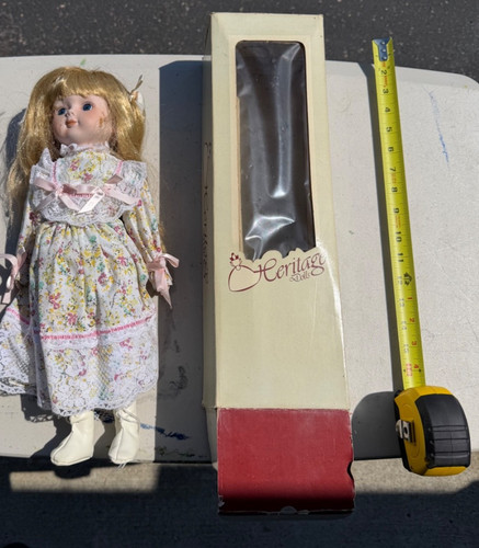 Vintage 1980s heritage - vintage, dolls