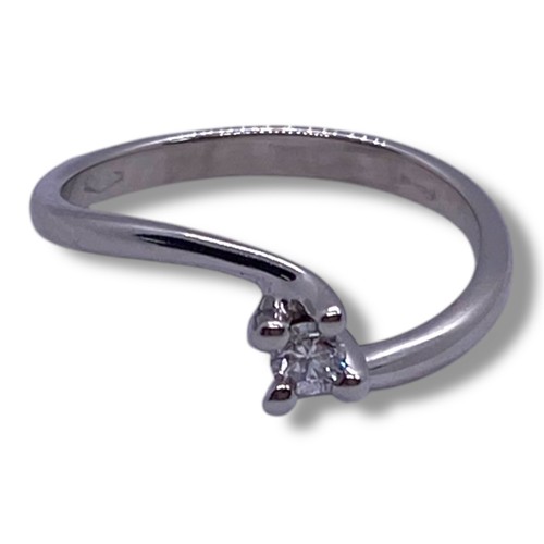 Anello oro bianco e - in,