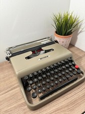 Macchina Da Scrivere Olivetti