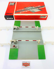 JOUEF H0 2675 - PASSAGGIO DI LIVELLO CON BARRIERE - NUOVO!