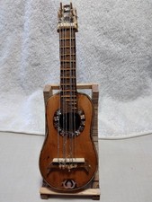 Chitarra Mod D12– Strumento