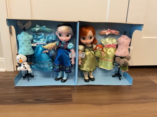 Disney store anna elsa - anna,