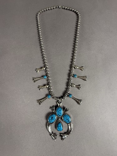 Collana arthur pepper - arthur, firmata