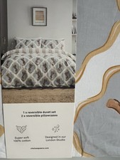 SET PIUMONE CHELSEA PEERS