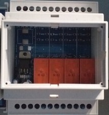 Interfaccia DIN a 4 relè 8A