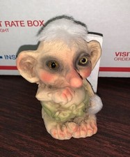 Nyform  Troll "Thumbsucking