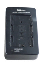 Nikon MH-18 caricabatterie rapido per EN-EL3 - originale + cavo alim.