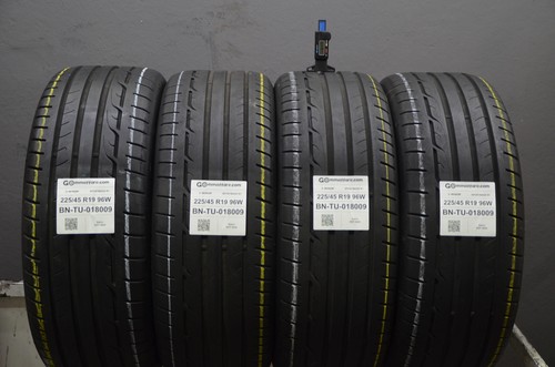 Pneumatici 225 r19 dunlop - pneumatici,