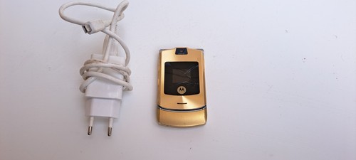 Motorola razr v3i dolce - motorola,