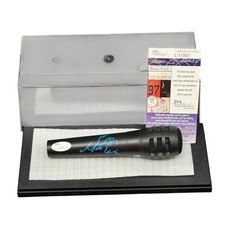 Microfono 8x10 firmato Lisa