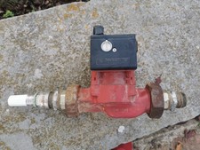 Grundfos UPS 32-80 180 Pompa Di Riscaldamento 220V Pompa Circolante