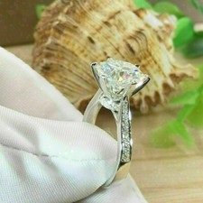 Anello fidanzamento - di,