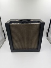 Amplificatore per chitarra