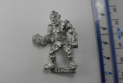 Rogue trader servitore - trader, metallo