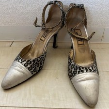 Tacchi Versace stampa