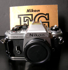 EXCELLENT NIKON FG 35mm SLR