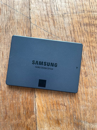 Samsung 860 qvo sata - 860,