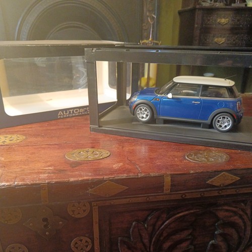 Autoart mini cooper - mini, 2006