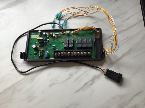 Scheda pcb wave - scheda, elettrica