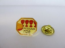 Pin's Pins Badge Pin PESSA'H /