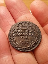 NAPOLI: 3 TORNESI "PUBBLICA"