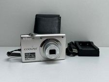 Nikon Coolpix S3000 fotocamera