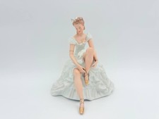 Statuina porcellana Wallendorf modello ballerina 1318/0 Germania vintage XX secolo