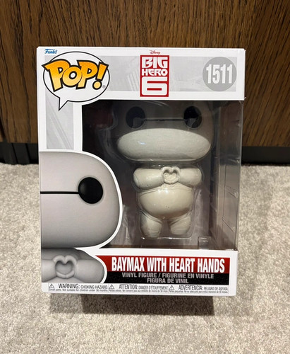 Baymax with heart - with, hands