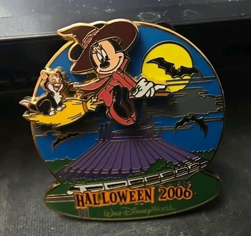 Spilla wdw haunted parks 2006 - spilla,