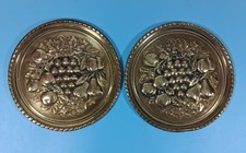 2 piatti/piatti da appendere