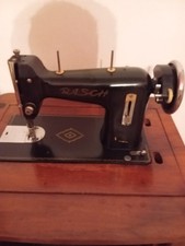 Macchina Da Cucire A Pedale