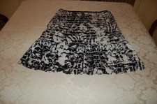 Carla Ferroni - Gonna donna a balze, Bianco e nero, tg L, usata