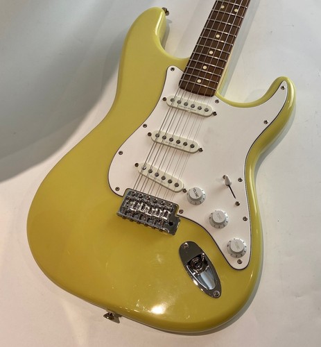 Squier fender stratocaster - squier, by