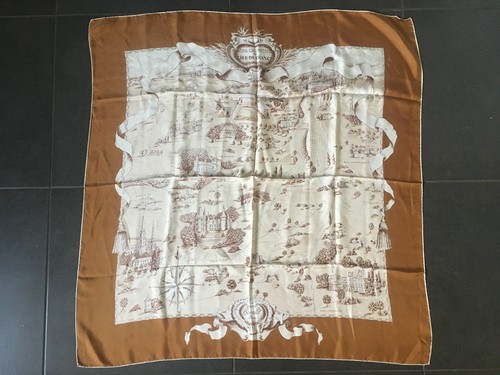 Foulard carré hermès soie - hermès, en