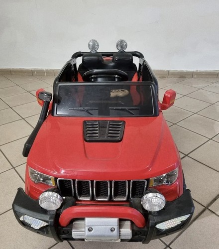 Jeep elettrica con telecomando