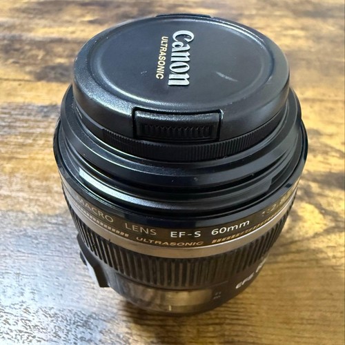 Canon efs 2 - mm, macro