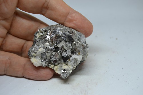 Arsenopirite magnetite - arsenopirite, su