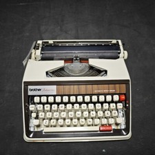 Macchina Da Scrivere Brother Deluxe 1350 - Vintage, Per Parti O Riparazione