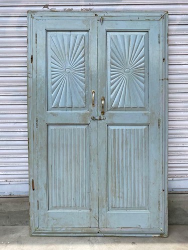 Vecchia finestra porta doppio - vecchia,