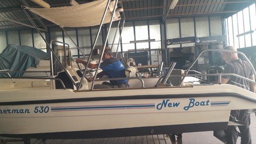 Barca con motore - 5,30,
