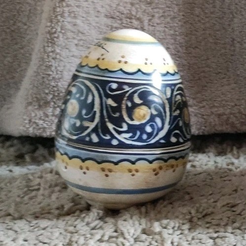 Uovo ceramica di - in,