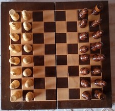 Scacchiera in legno portatile