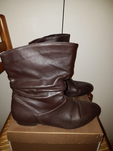 Stivaletto basso marrone scuro